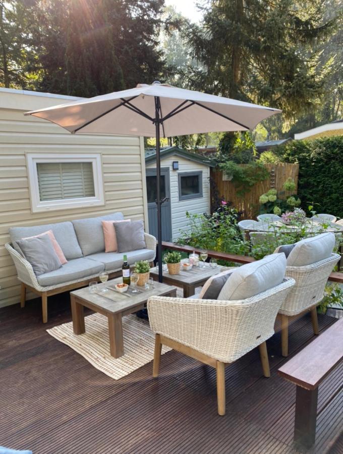 Luxe Chalet Met Prachtig Terras Op De Veluwe , Veel Privacy ホンデルロー エクステリア 写真