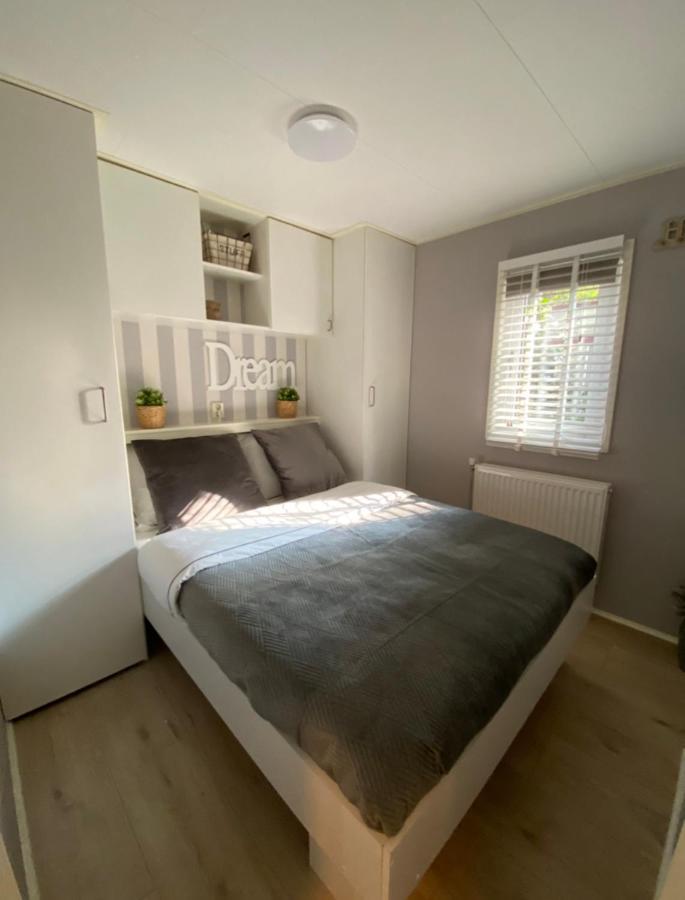 Luxe Chalet Met Prachtig Terras Op De Veluwe , Veel Privacy ホンデルロー エクステリア 写真